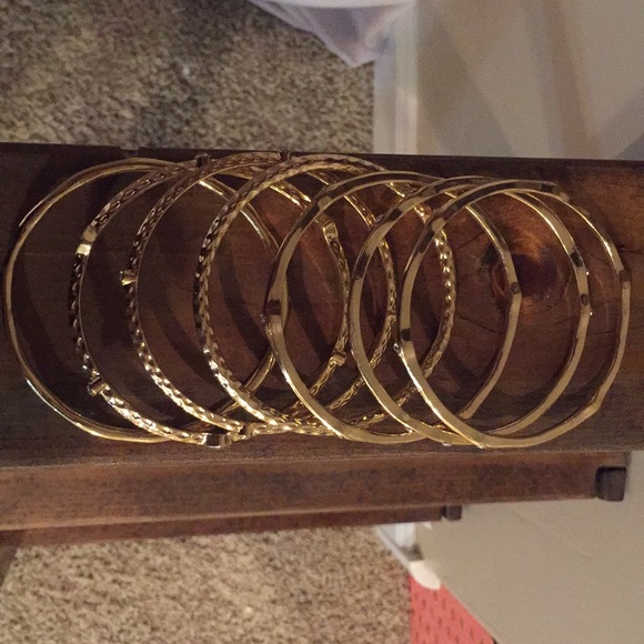 Gold bracelets - Picture 2 of 2